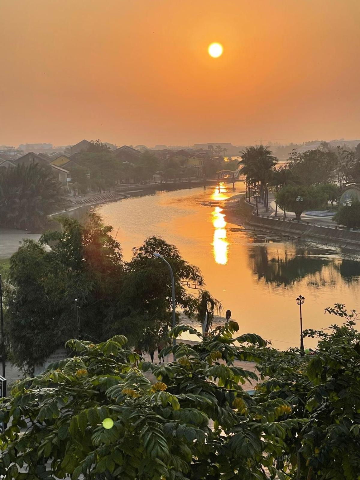 River Suites Hội An Extérieur photo